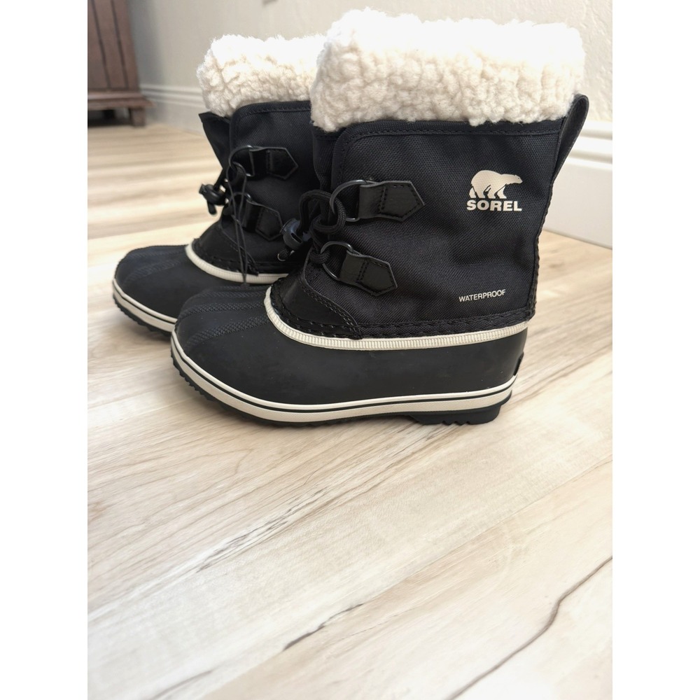 Sorel Kids Snow Boots Yoot Pac Size 13 Black Waterproof Winter Snow Outdoors